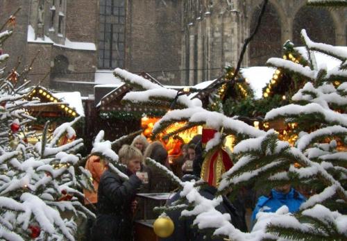 christmas-market-250018 1920